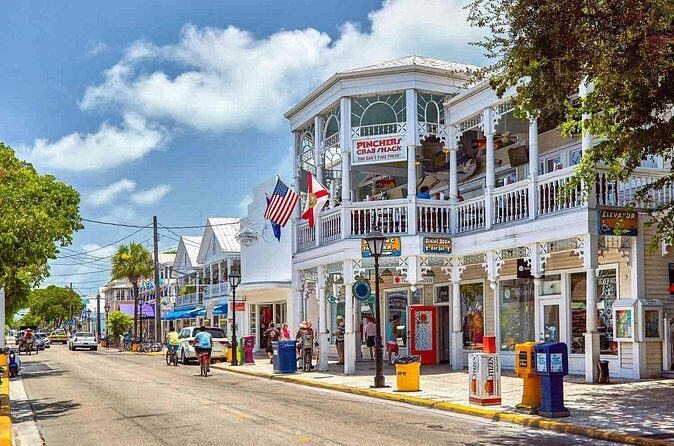 Key West Pirate Exploration Game and Tour - Bahama Village Murals and Ernest Hemingway’s House