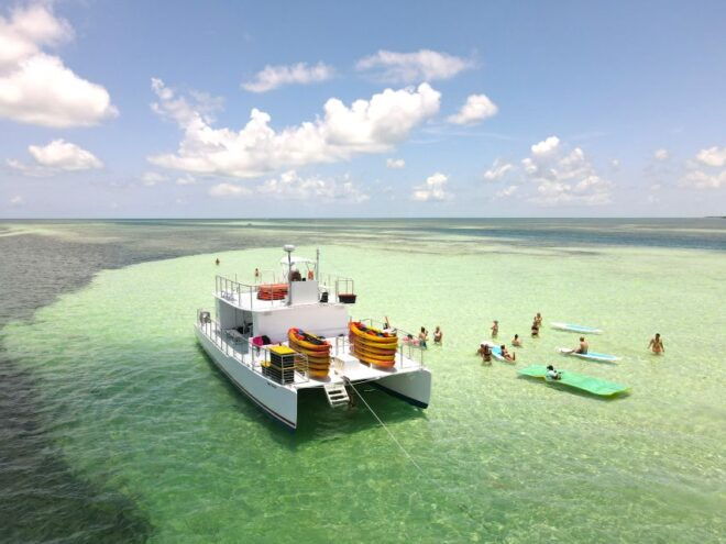 Key West: Sandbar Excursion & Kayak Tour With Lunch & Drinks - Full Description