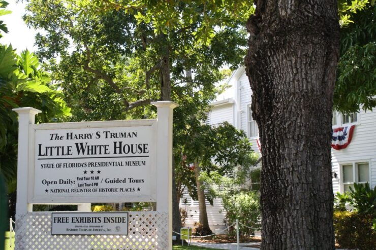 Key West: Self-Guided Old Town Treasures Walking Tour - Tour Overview