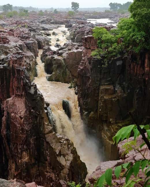 Khajuraho in a Day : Temples, Raneh Waterfall & Village Life - An In-Depth Look at the Tour