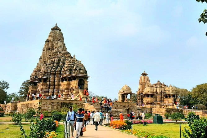 Khajuraho: Private Half-Day Temples Tour - Vishwanath Temple & Lakshmana Temple: Royal Dignity and Devotion
