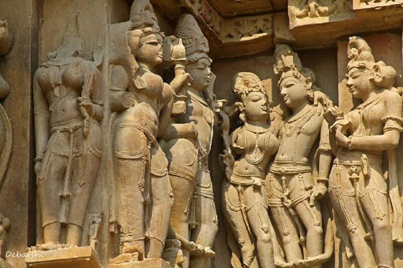 Khajuraho: Private Kamasutra Temples Day Tour with Guide - Exploring Khajuraho’s Temples in Comfort