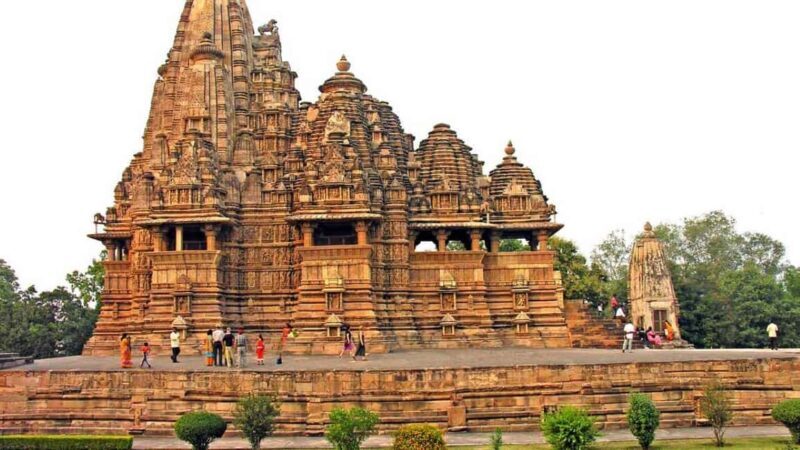 Khajuraho: Private Kamasutra Temples Day Tour with Lunch - Good To Know