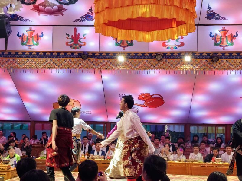 Khampa Noble Family Feast, Shangri-La, Yunnan - Songs, dances, and a toast you can join