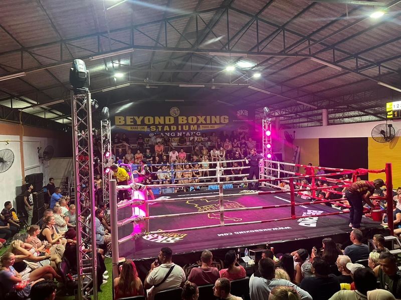 Khao Lak Beyond boxing stadium - Choosing between ringside and stadium seats