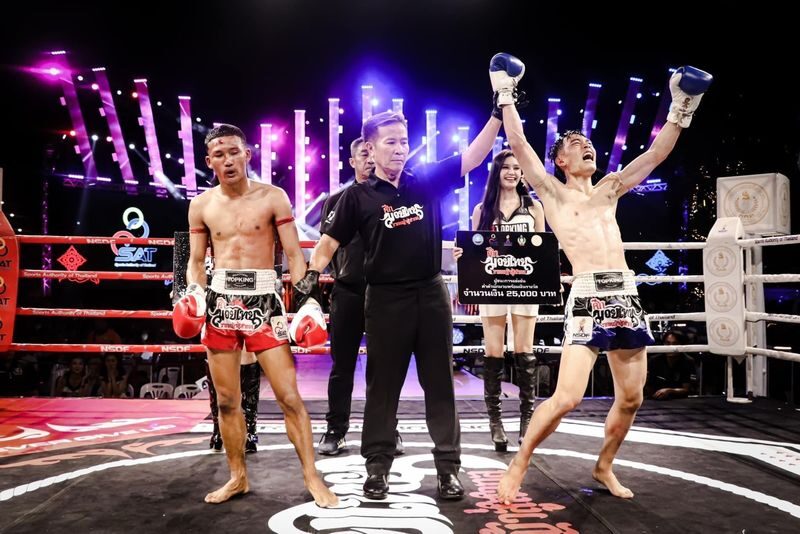 Khao Lak Boxing Stadium Muay Thai Ticket - Seven fights, not a polished stage show