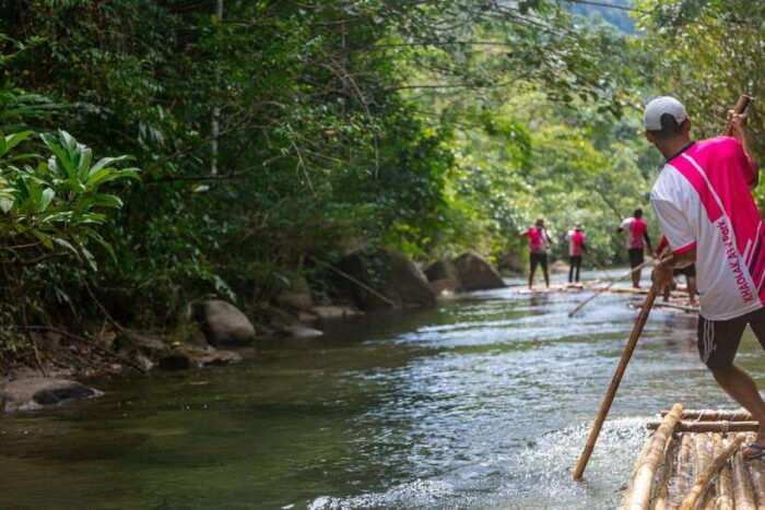 Khao Lak: Half Day Bamboo Rafting Tour With Lunch - Customer Feedback