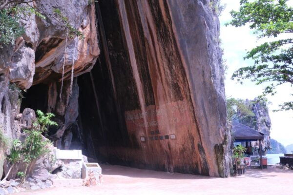Khao Lak: Phang Nga Bay & James Bond Island by Longtail Boat - Tips for a Memorable Experience