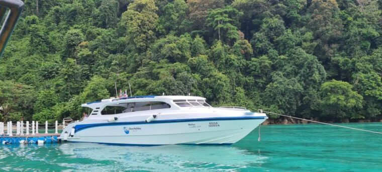 Khao Lak/Phuket: Similan by Speedcatamaran 16 People MAXIMUM - Important Considerations