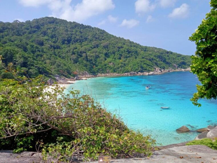 Khao Lak/Phuket: Similan by Speedcatamaran 16 People MAXIMUM - Customer Feedback