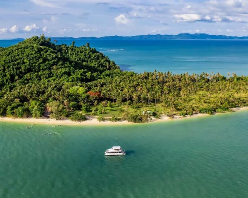 Khao Lak: Swift Power Catamaran Glide to James Bond Island - The Practical Side: Details That Matter  