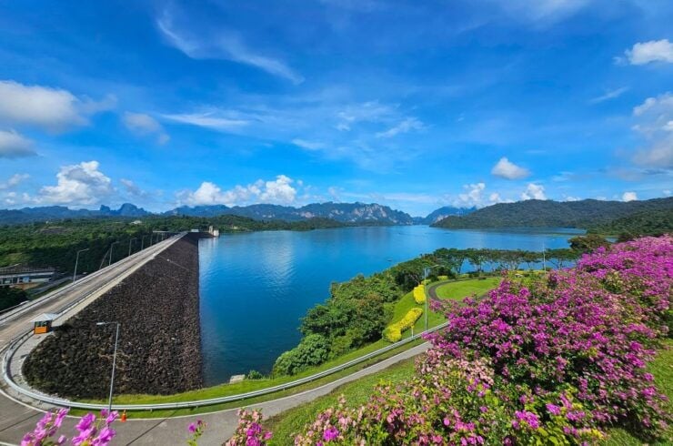 Khao Sok: 5-hour Private Longtail Boat Tour Cheow Lan Lake - Highlights and Activities