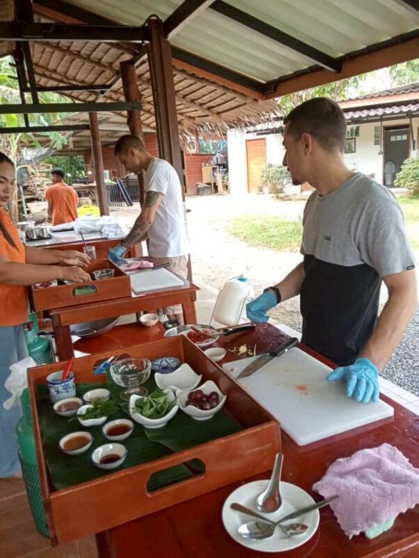 Khao Sok: Thai Cooking Class with Organic Farm and Pickup - Practical Tips for Travelers