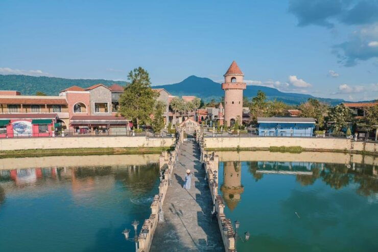 Khao Yai: All-Time Favorites Private Car Tour From Bangkok - Pickup and Accessibility Details