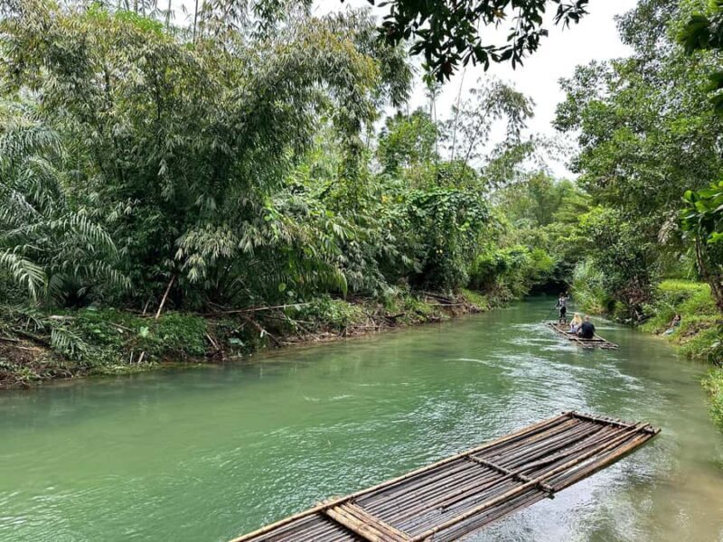 Khaolak: Half Day Bamboo Rafting, Temple & Waterfall Tour - Good To Know