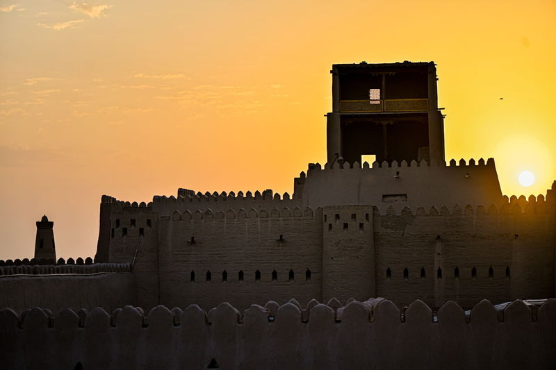 Khiva Itchan Kala Full-Day UNESCO Site Tour with Guide - Who is likely to enjoy this guided day?