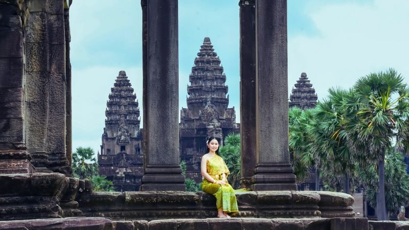 Khmer Traditional Costume Experience at Angkor Wat - Should you book it?
