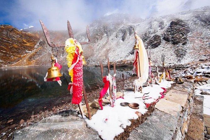 Khopra Danda Trek - Trek Difficulty and Accommodation