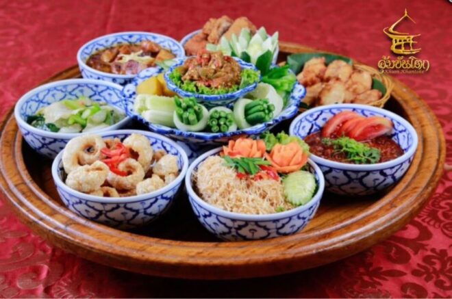 Khum Khantoke Chiang Mai: Northern Thai Cuisine and Show - Dinner Sets and Menu Options