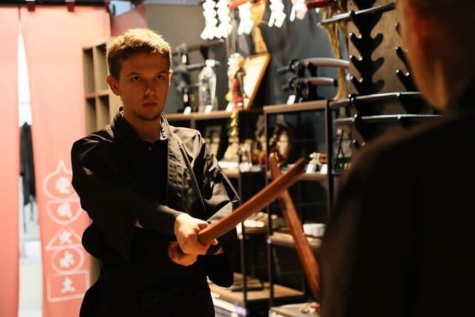 Kickboxing & Body Training with EX-Pro Fighter - Who Will Love This Experience?