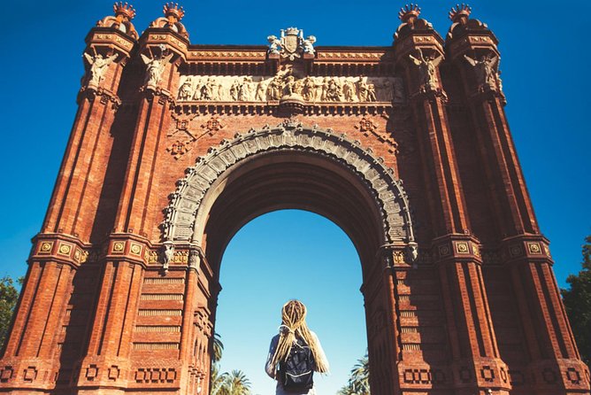 Kickstart Barcelona Private Tour. City Highlights for Newcomers - Insider Suggestions