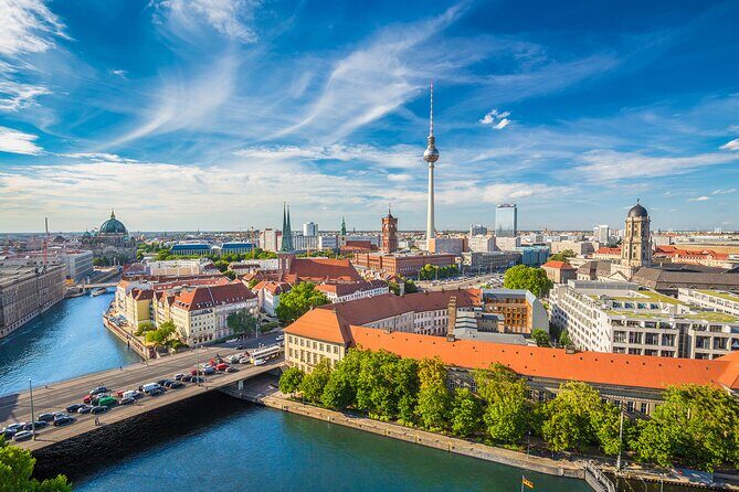 Kid-friendly Berlin City Center Highlights Tour for Families - Who Is This Tour Best Suited For?