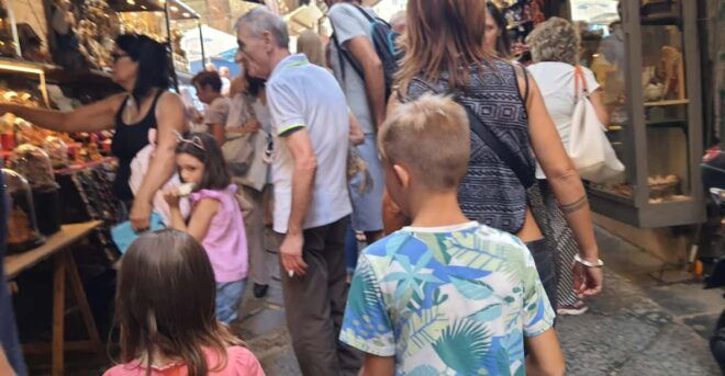 Kid-Friendly Naples Highlights Tour With Private Guide - Interactive Learning Activities