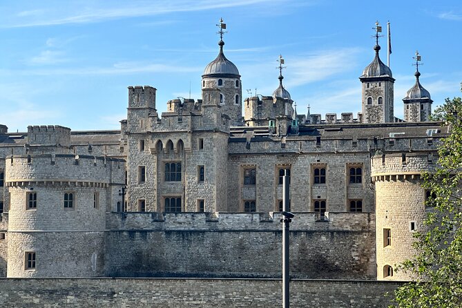 Kid-Friendly Private Tower of London Tour With Blue Badge Guide - Additional Information and Requirements