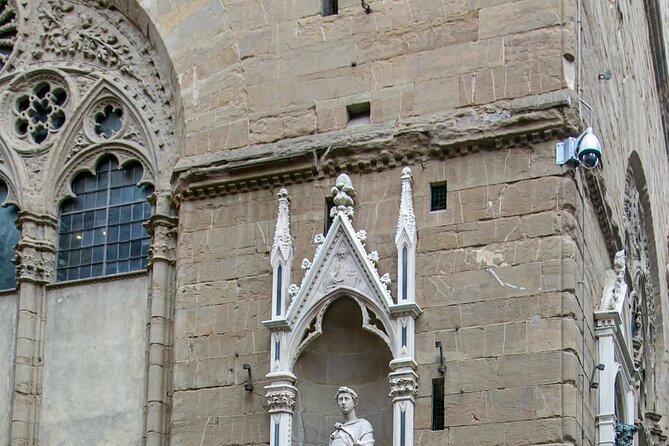 Kid-Friendly Tour of Florence With Ponte Vecchio Cathedral & St Lorenzo Market - Meeting and Pickup Details