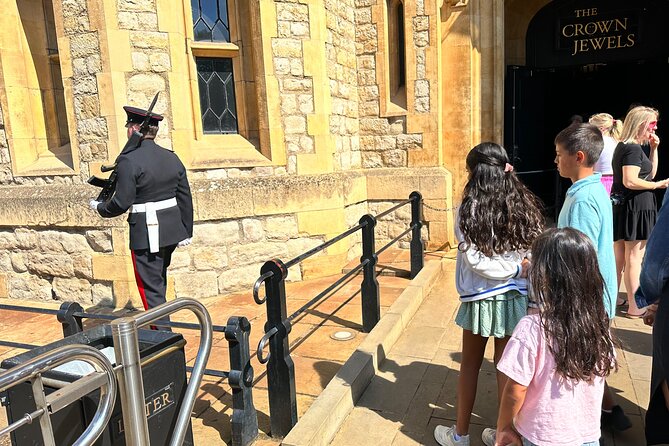 Kid-Friendly Tour: Tower of London and Tower Bridge Entry - Pre-booking Tickets for a Hassle-Free Experience