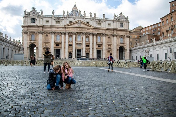 Kid-Friendly Tour With Sistine Chapel and St Peter - Skip-the-Line Entry