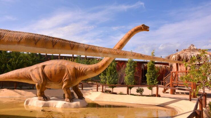 KIDS DAY / DINOSAURIA PARK – AQUARIUM – THE WATERPARK - Tour Highlights