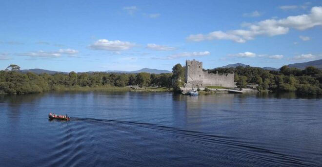 Killarney: Lakes of Killarney Boat Tour With Transfer - Jaunting Cart Ride