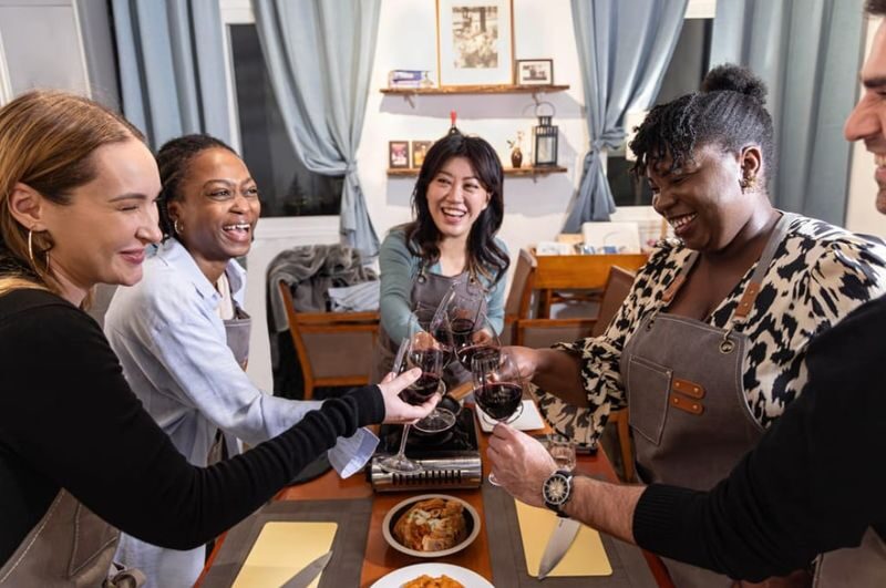 Kimchi Cooking Class with Wine Pairing led by a Sommelier in Seoul - Finding the Studio Near Gyeongbokgung Station