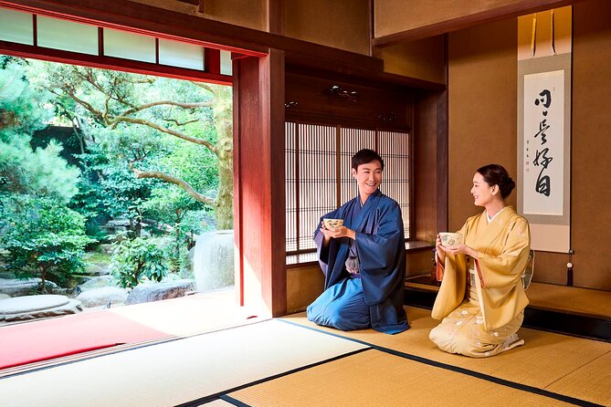 Kimono Tea Ceremony Gion Kiyomizu - Cutting Practice With Tatami Mats