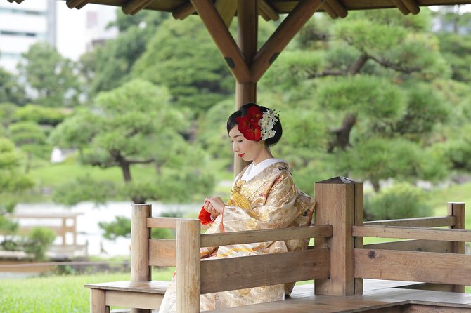 Kimono Wedding Photo Shot in Shrine Ceremony and Garden - Preserving Your Memories With Professional Photography