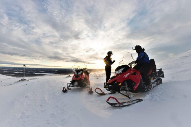 King of Ylläs: Snowmobiling to the Hill - Important Safety Information