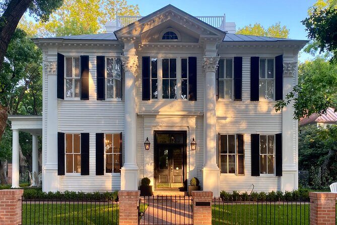 King William District Tour - Why We Think This Tour Is Worth It