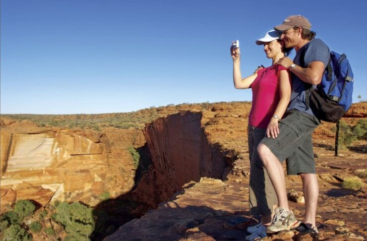 Kings Canyon, Australia to Ayers Rock Resort Transfer - Duration and Language Availability