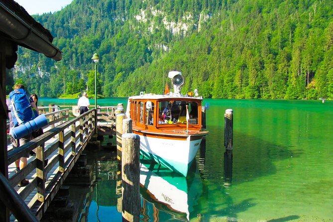 King's Lake Private Walking and Boat Tour With A Professional Guide - The Sum Up