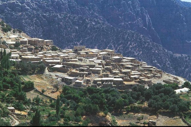 Kings Way To Petra From Amman Or Dead Sea Or Airport - Pick-Up Locations