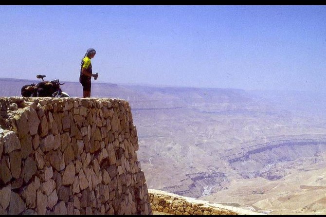 Kings Way To Petra From Amman Or Dead Sea Or Airport - Accessibility Information