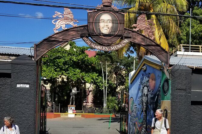 Kingston Day Tour with Bob Marley Museum Experience from Ocho Rios - Why This Tour Works Well