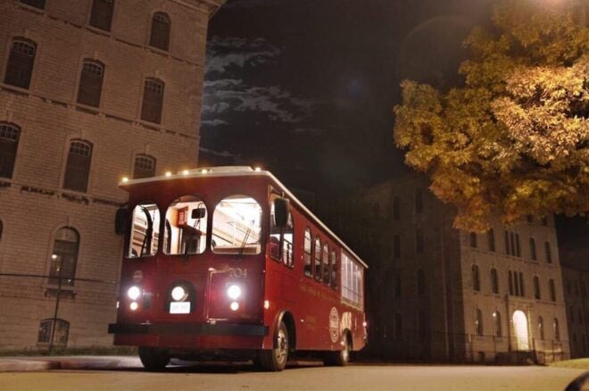 Kingston: Ghosts and Mysteries Trolley Tour - Customer Reviews