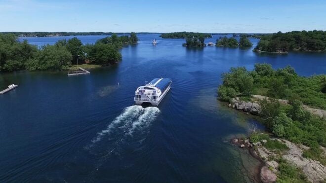 Kingston: Lunch Cruise of Thousand Islands - Meeting and Accessibility