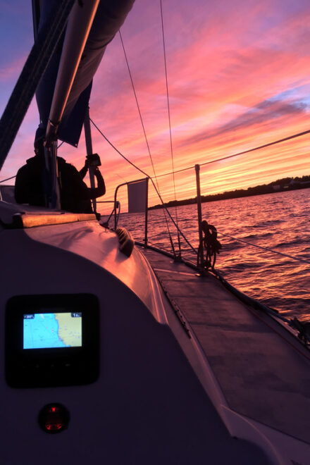 Kingston: Skippered Sailing Charter - Booking Details
