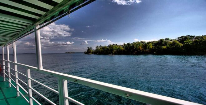 Kingston: Waterfront Discovery Cruise - Language and Commentary