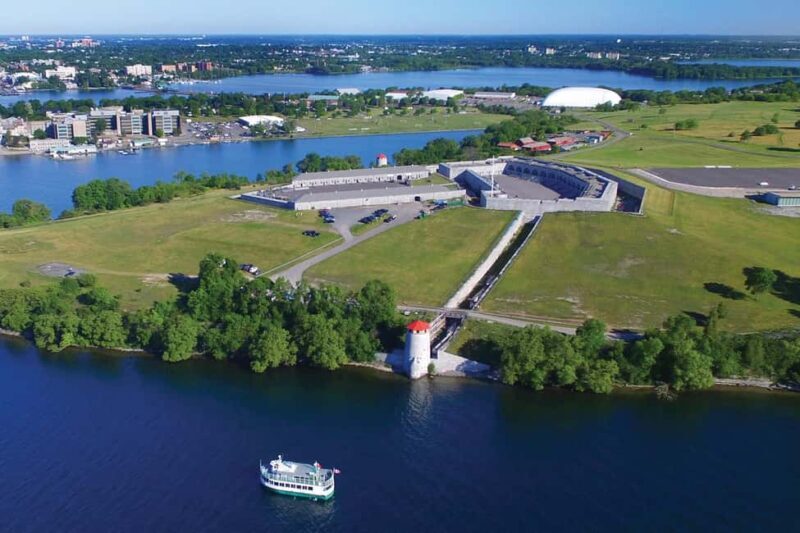 Kingston: Waterfront Shipwreck Cruise with Guide - What You’ll See and Hear