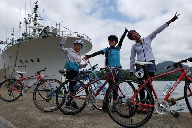 Kinosaki Onsen Cycling Tour Kinosaki & Riverside Experience - Minimum Number of Travelers and Refund Policy