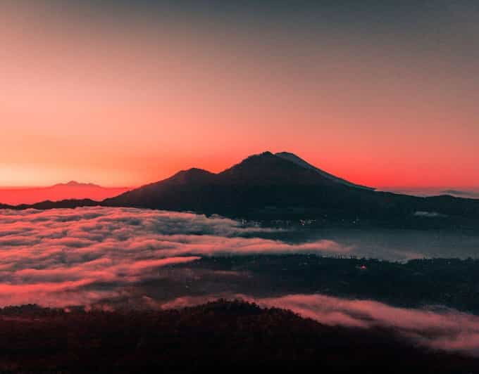 Kintamani: Kintamani Sunrise Trek and Natural Hot Spring - Key Points